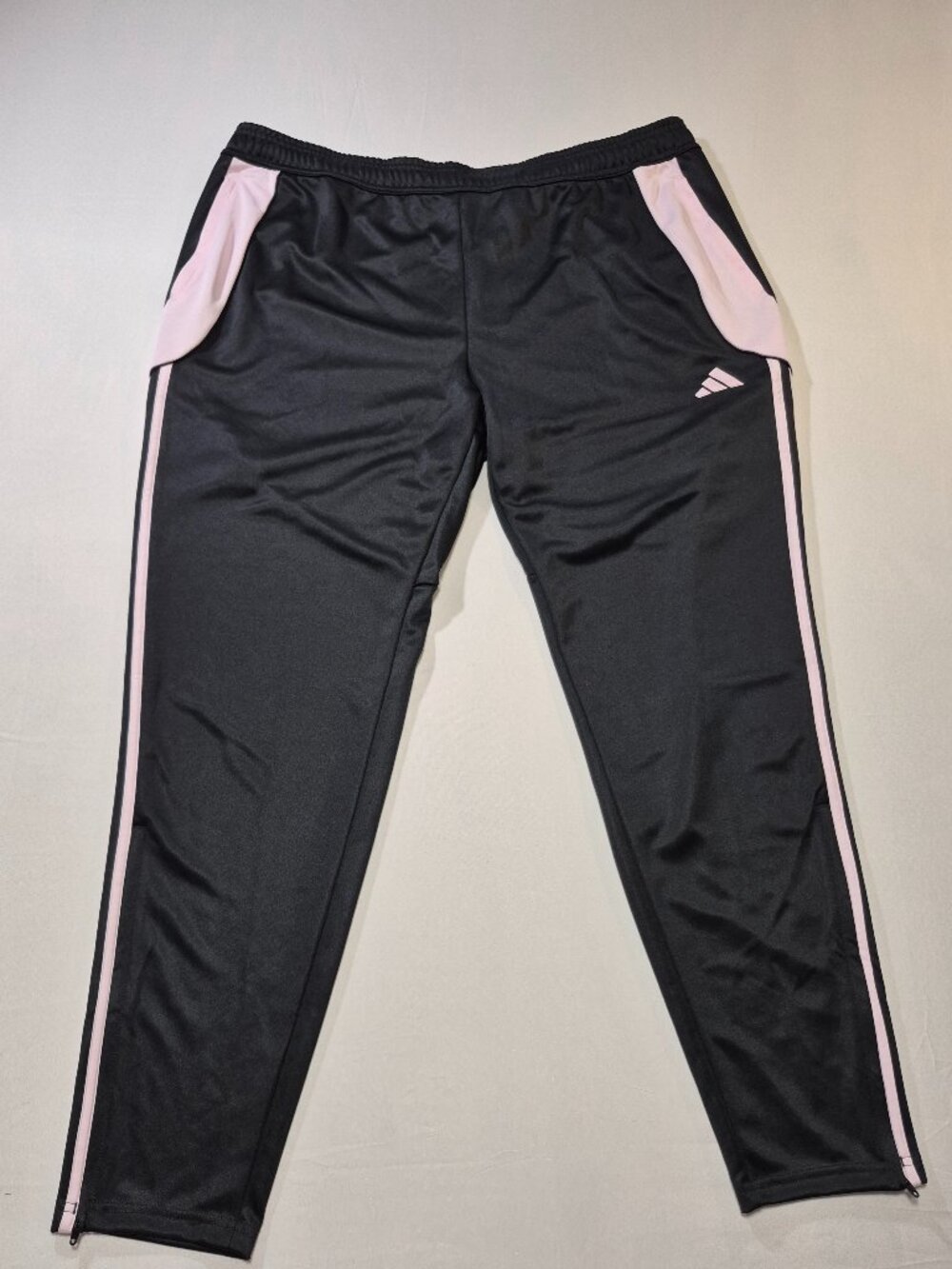 NWT Adidas Women's Tiro 24 Track Pants 2XLT Tall Black Pink Soccer Pants IV7260